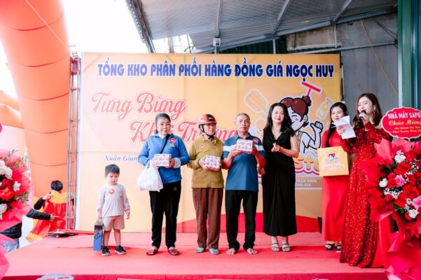 lễ khai trương cửa hàng