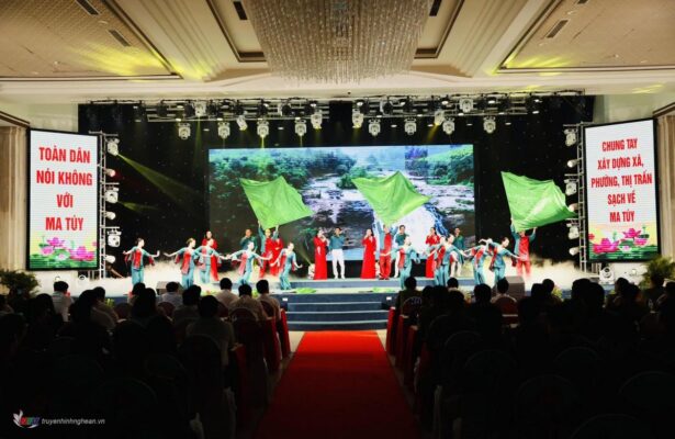 tổ chức hội khoá